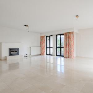 SOUS OFFRE !! Parc Brugmann: Magnifique appart. 3 chambres avec terrasse