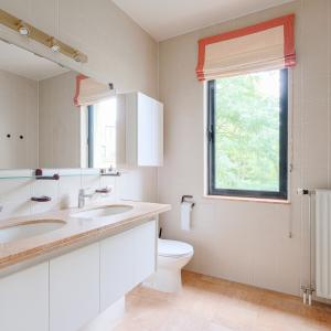 SOUS OFFRE !! Parc Brugmann: Magnifique appart. 3 chambres avec terrasse