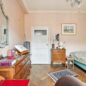 SOUS OFFER !! Place Brugmann: appartement 1 chambre avec balcon et garage