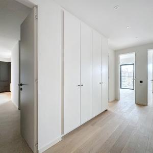 Louise : Appartement de prestige 3 ch. meublé + terrasse S/O