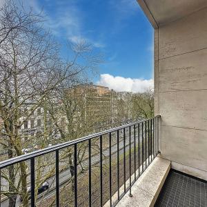 Louise : Appartement de prestige 3 ch. meublé + terrasse S/O