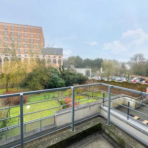 SOUS OFFRE !! Langeveld/ Floride : Bel appartement 2 chambres + terrasse