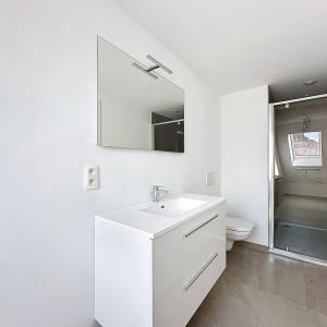 VDK Housing : Jolie maison neuve 1 chambre + jardin Ouest