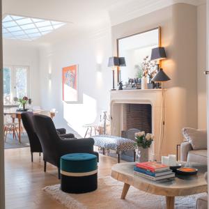 SOUS OFFRE !! Wolvendael : Splendide maison 4 chambres, bureau et jardin