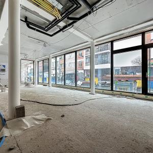 VDK Housing : Beau RDC commercial CASCO 