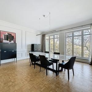 Louise/Cambre: Somptueux appartement meublé 3 ch. + terrasse
