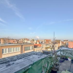 SOUS OFFRE ! Magnifique studio penthouse terrasse SO 12 m² + garage box