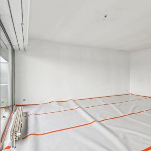 SOUS OFFRE ! Bascule : Appartement à rénover avec terrasses 