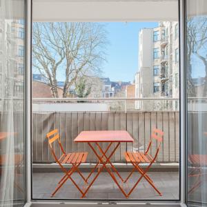 SOUS OFFRE !! Defacqz: lumineux appartement 1 chambre et terrasse