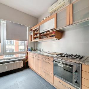 SOUS OFFRE !! Molière: appartement 1 chambre avec terrasse et garage
