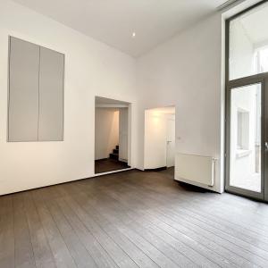 Cœur de Bruxelles : RDC exceptionnel 2 CH + cour