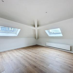 Sablon : Sublime appartement triplex penthouse remis à neuf