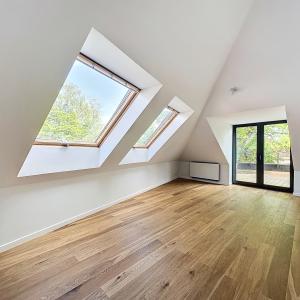 Etangs de Boitsfort : Magnifique maison 3 façades + jardin