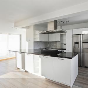 Boondael: Beau penthouse 3 chambres, bureau & 3 terrasses