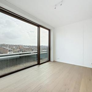 JOURDAN : Penthouse neuf 4 CH + Terrasse