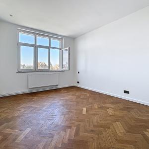 Molière/Alsemberg, ravissant appartement 2ch rénové