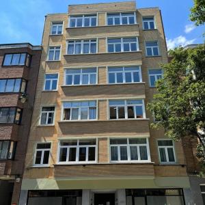 Molière/Alsemberg, ravissant appartement 2ch à rénover