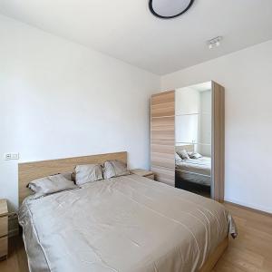 Quartier Européen : Superbe duplex 2 CH. entièrement rénové 