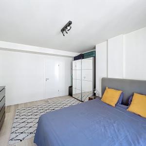 Quartier Européen: Superbe appartement meublé 2 ch +terrasse