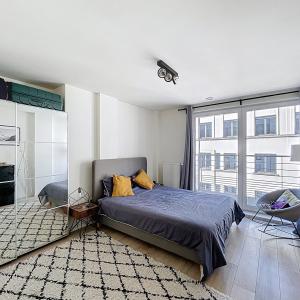 Quartier Européen: Superbe appartement meublé 2 ch +terrasse