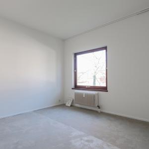 Cavell/Langeveld: Appartement à rénover 3 chambres +terrasse