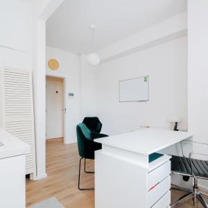  Brugmann Messidor : Rdc 2 chambres + bureau, usage prof lib