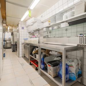 Place Brugmann: Magnifique surface commercial de ± 130 m²