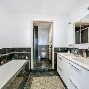 Pl. Brugmann : Somptueux appartement - Immeuble de prestige