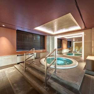 Pl. Brugmann : Somptueux appartement - Immeuble de prestige