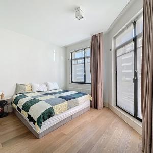 Pl. Brugmann : Somptueux appartement - Immeuble de prestige