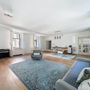 Pl. Brugmann : Somptueux appartement - Immeuble de prestige