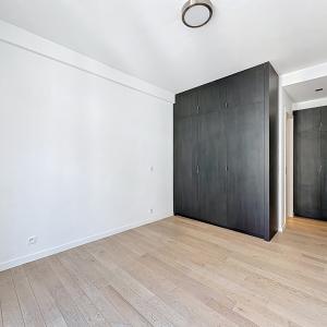 Pl. Stéphanie : Bel appartement de caractère 