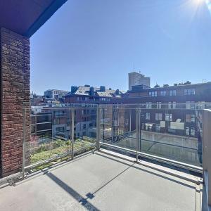 Petit Sablon : Charmant appartement meublé de 2 CH. + balcon