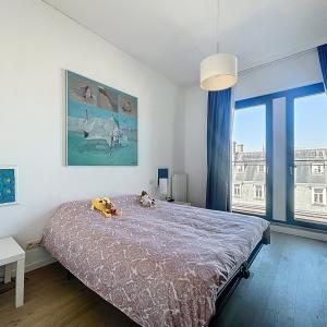Petit Sablon : Charmant appartement meublé de 2 CH. + balcon