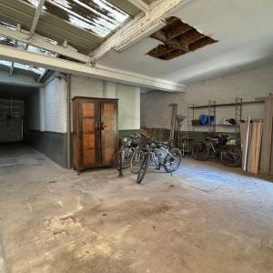SOUS OFFRE !! Saint-Gilles : Splendide maison 5 chambres + atelier garage