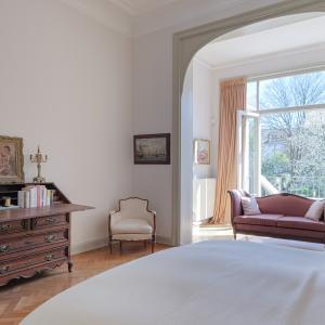 SOUS OFFRE !! Saint-Gilles : Splendide maison 5 chambres + atelier garage