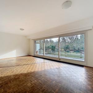 SOUS OFFRE !! Floride / Observatoire: Beau studio + jolie terrasse Sud 