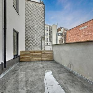 Chée d'Ixelles : Bel appartement remis à neuf +  terrasse