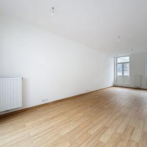 Chée d'Ixelles : Bel appartement remis à neuf +  terrasse
