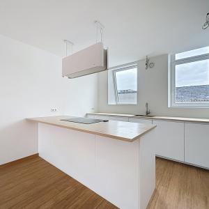 Chée d'Ixelles : Superbe triplex colocation acceptée