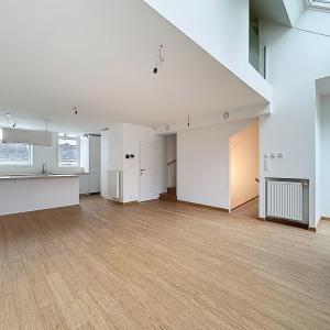 Chée d'Ixelles : Superbe triplex colocation acceptée