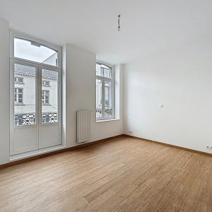 Chée d'Ixelles : Superbe triplex colocation acceptée
