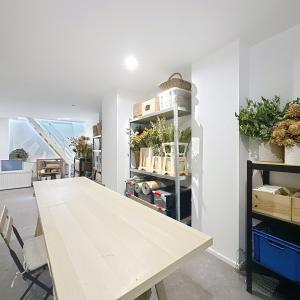 BOONDAEL : Superbe duplex rez-de-chaussée commercial
