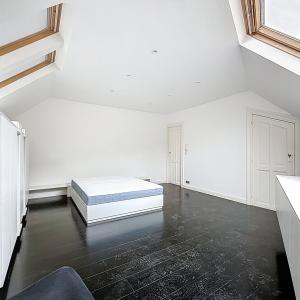 De Crayer : splendide maison de Maître 2 ch meublée