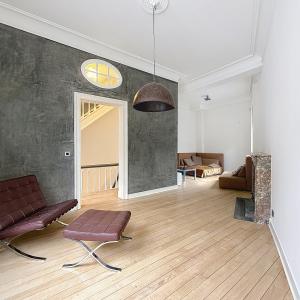 De Crayer : splendide maison de Maître 2 ch meublée