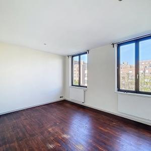 Quartier Européen : Bel appartement de 2 chambres