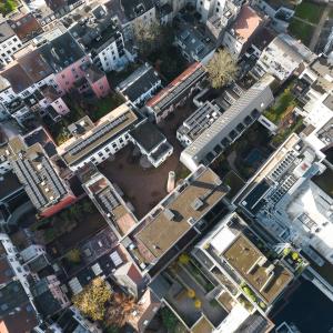 Charmant flat +- 48m² + terrasse 8,5m² en intérieur d'îlot