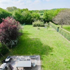 Beersel/Uccle, splendide villa 6 chambres, 4 sdb avec jardin