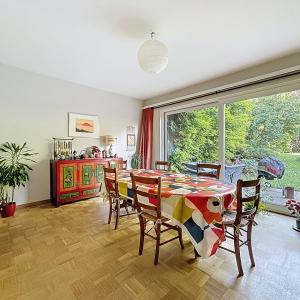 Uccle : Splendide maison 6 chambres avec jardin et garage