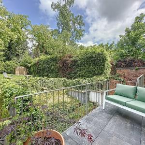 Héros/Brugmann : Superbe appartement avec jardin 